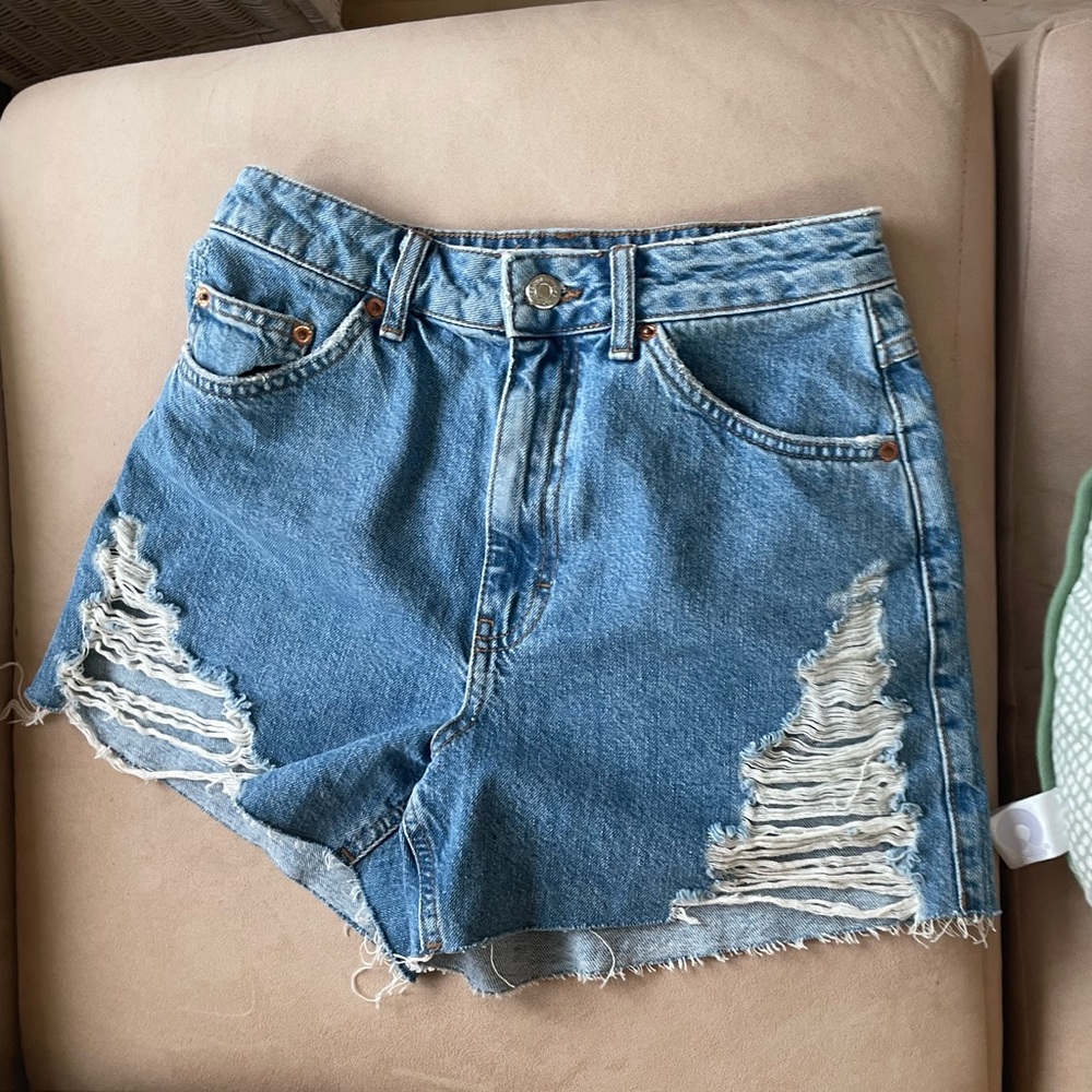 TOPSHOP High Rise Mom Shorts